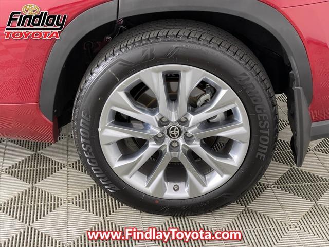 used 2024 Toyota Highlander car, priced at $41,688