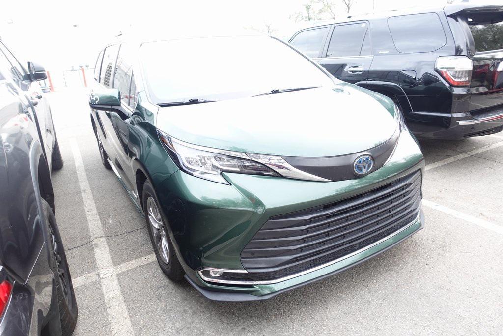 used 2021 Toyota Sienna car, priced at $30,488
