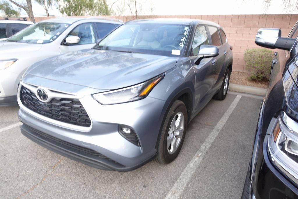 used 2024 Toyota Highlander car, priced at $37,988