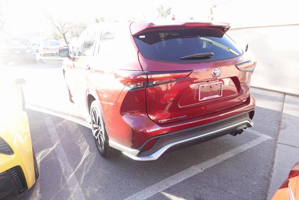 used 2021 Toyota Highlander car, priced at $23,988