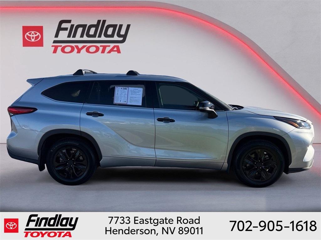 used 2021 Toyota Highlander car, priced at $25,788