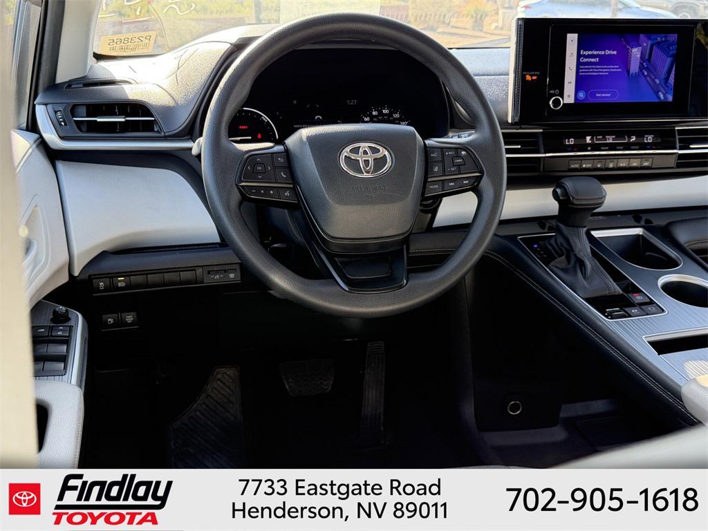 used 2025 Toyota Sienna car, priced at $41,988