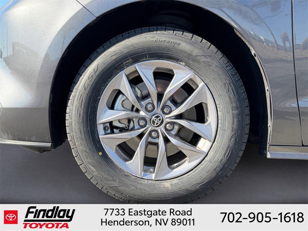 used 2025 Toyota Sienna car, priced at $41,988