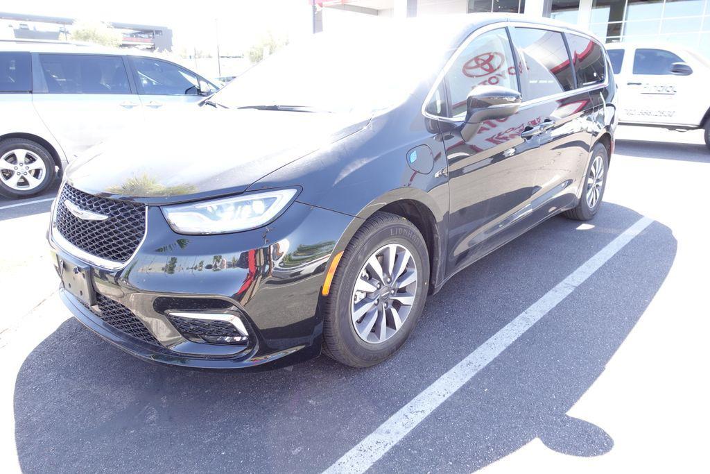 used 2023 Chrysler Pacifica Hybrid car, priced at $26,588