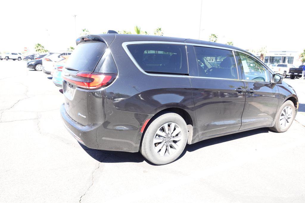 used 2023 Chrysler Pacifica Hybrid car, priced at $26,588