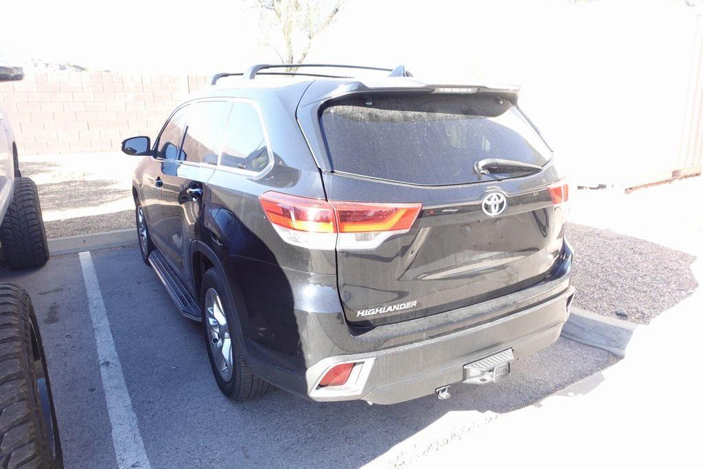used 2018 Toyota Highlander car, priced at $26,188