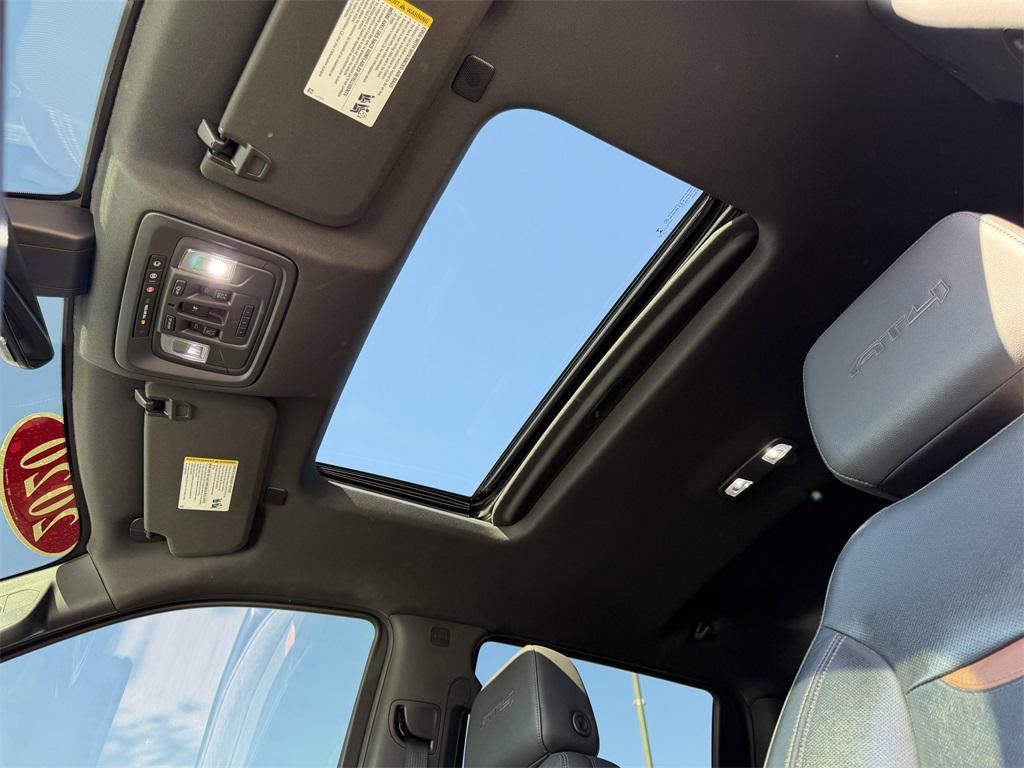 used 2020 GMC Sierra 1500 car, priced at $37,638