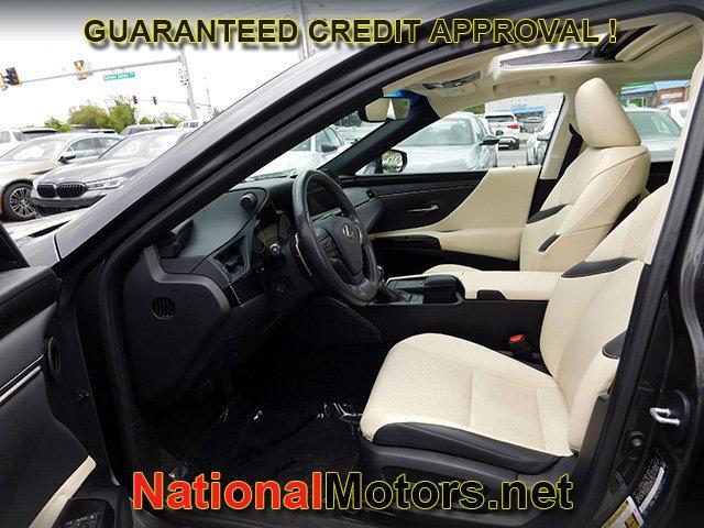 used 2022 Lexus ES 350 car, priced at $32,995