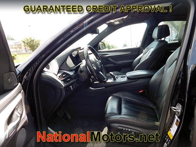 BMW X6 view 17