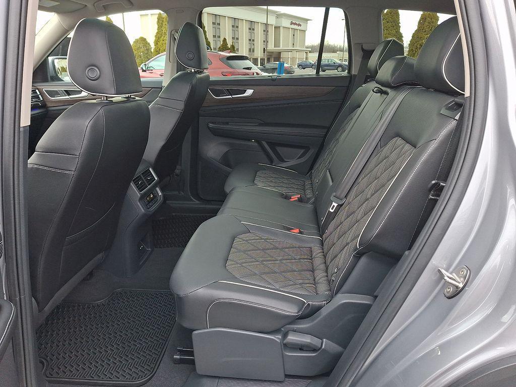 used 2024 Volkswagen Atlas car, priced at $42,299