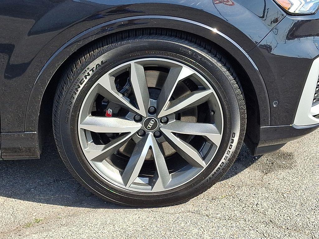 used 2021 Audi SQ7 car, priced at $42,799