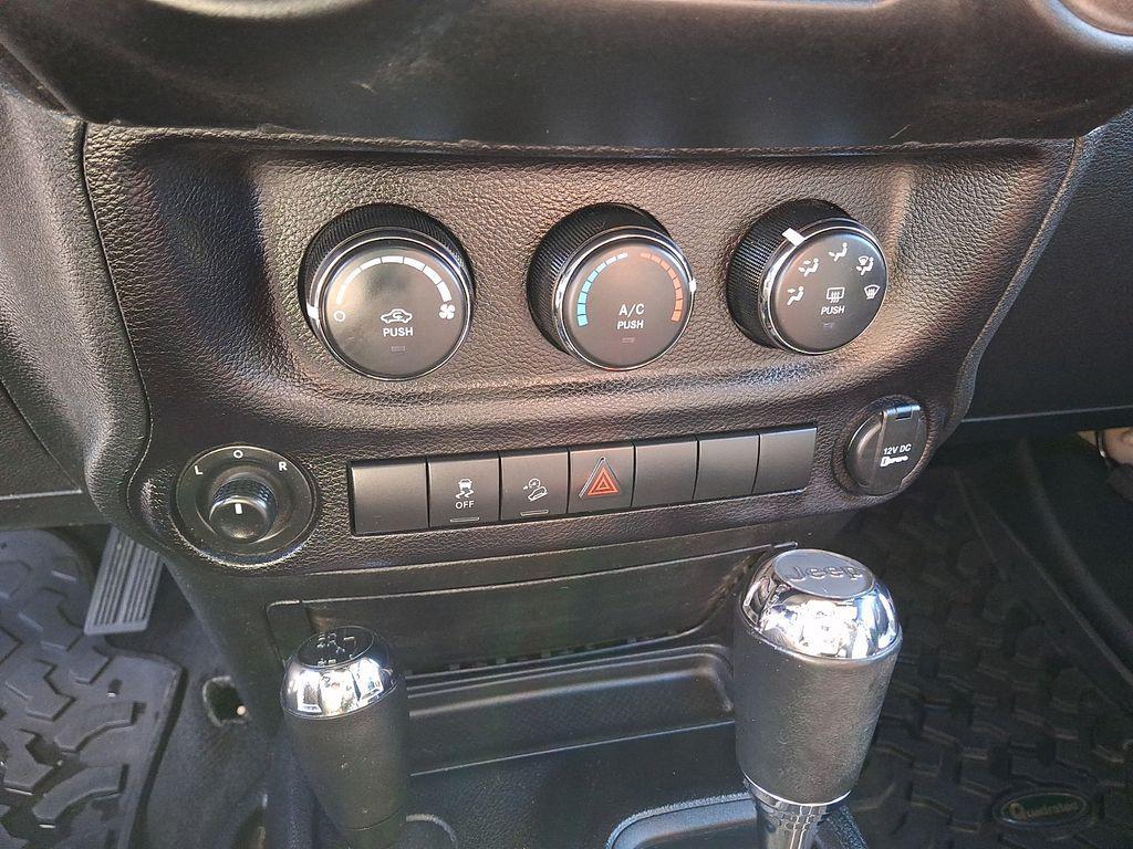 used 2016 Jeep Wrangler Unlimited car, priced at $18,400