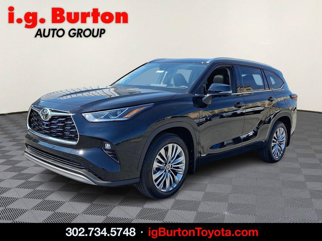 new 2026 Toyota Highlander Hybrid car, priced at $57,957
