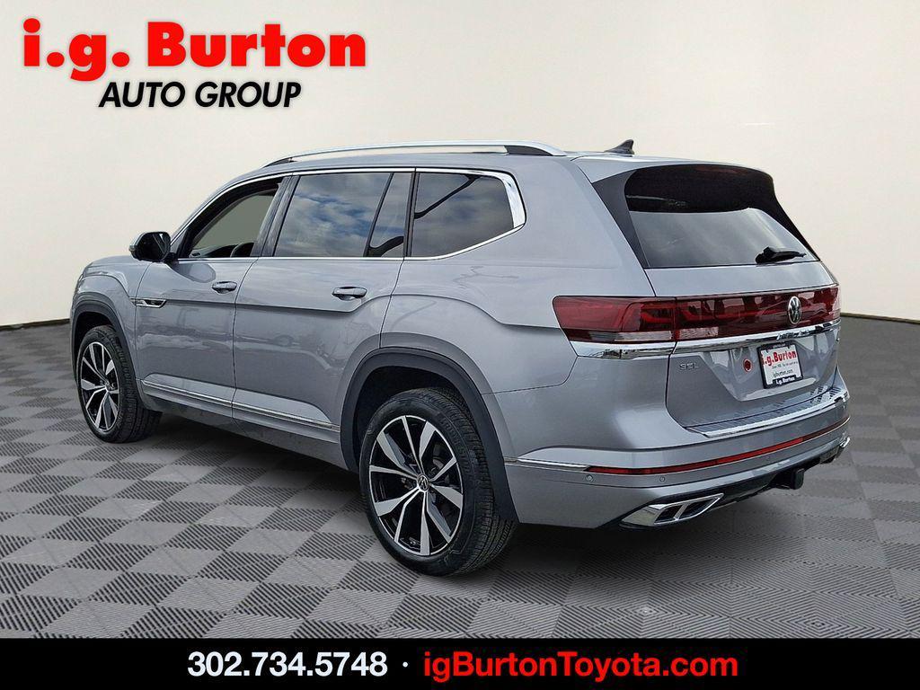 used 2024 Volkswagen Atlas car, priced at $39,400