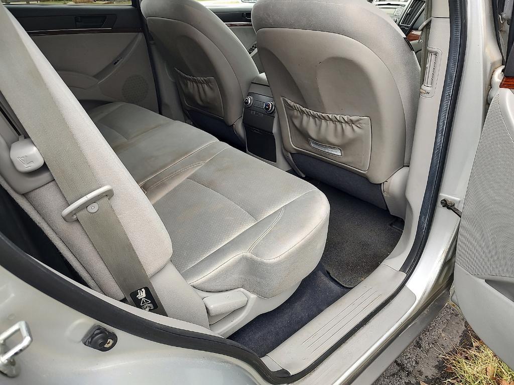 used 2008 Hyundai Veracruz car, priced at $4,045