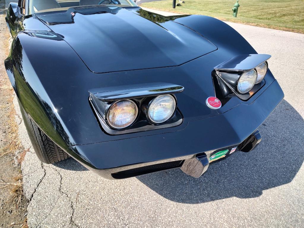 used 1976 Chevrolet Corvette car, priced at $28,475