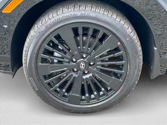 new 2025 Hyundai SANTA FE HEV car, priced at $47,457