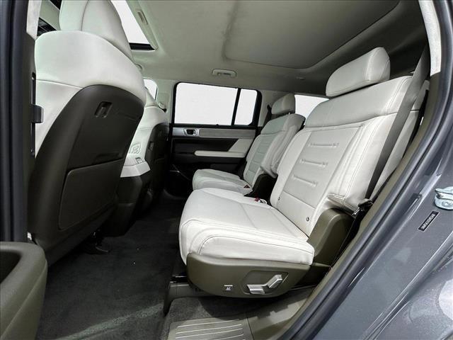 new 2025 Hyundai SANTA FE HEV car, priced at $47,457