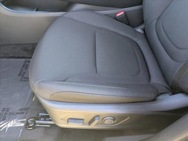 new 2026 Hyundai TUCSON Hybrid car, priced at $35,975