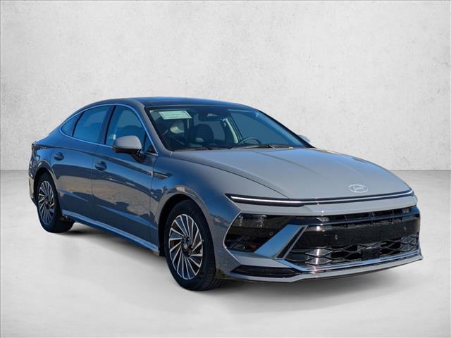 new 2026 Hyundai Sonata Hybrid car, priced at $39,820