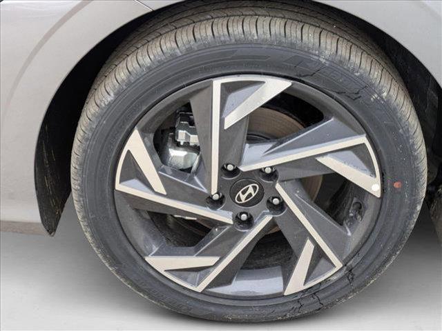 new 2025 Hyundai ELANTRA HEV car, priced at $26,577