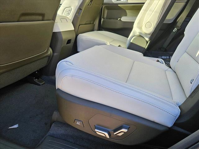 new 2025 Hyundai SANTA FE HEV car, priced at $47,512