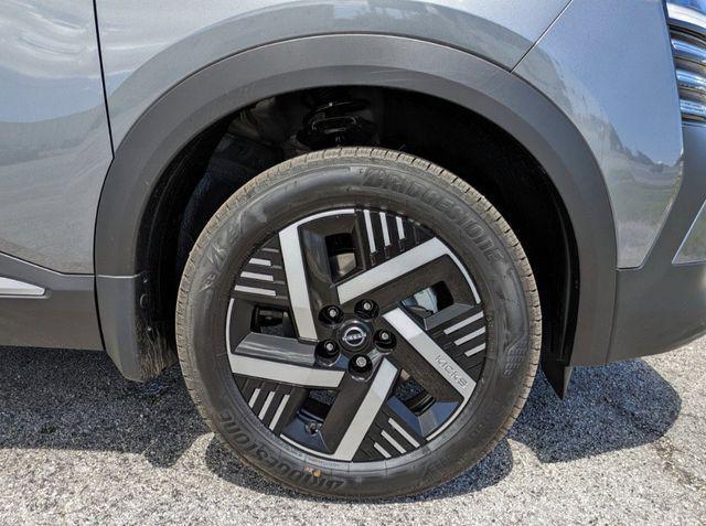 new 2026 Nissan Kicks car, priced at $28,556