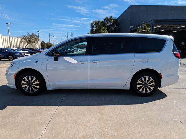 used 2024 Chrysler Pacifica Hybrid car, priced at $23,793