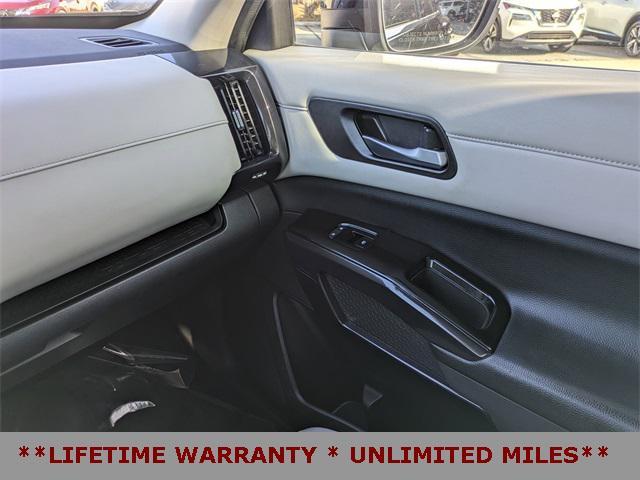 used 2022 Nissan Pathfinder car, priced at $24,191