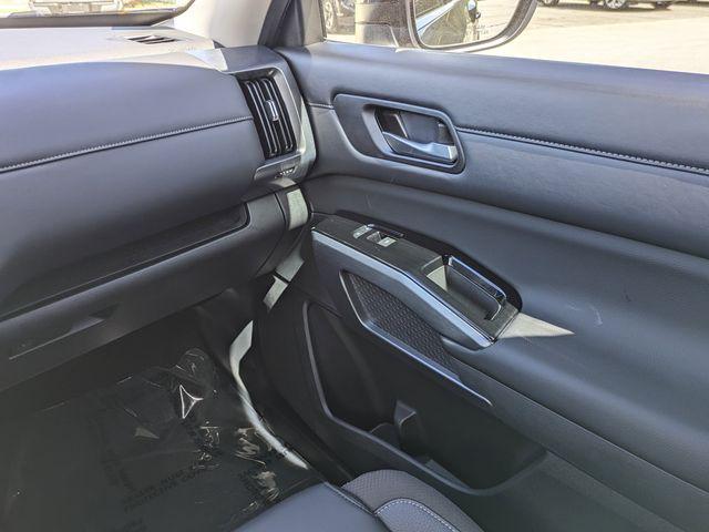 new 2026 Nissan Pathfinder car, priced at $40,148