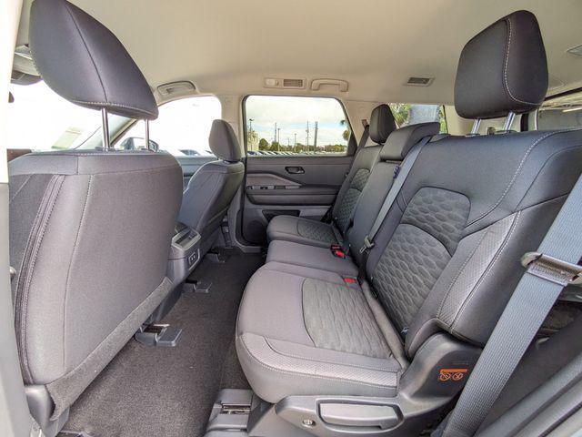 new 2026 Nissan Pathfinder car, priced at $37,091