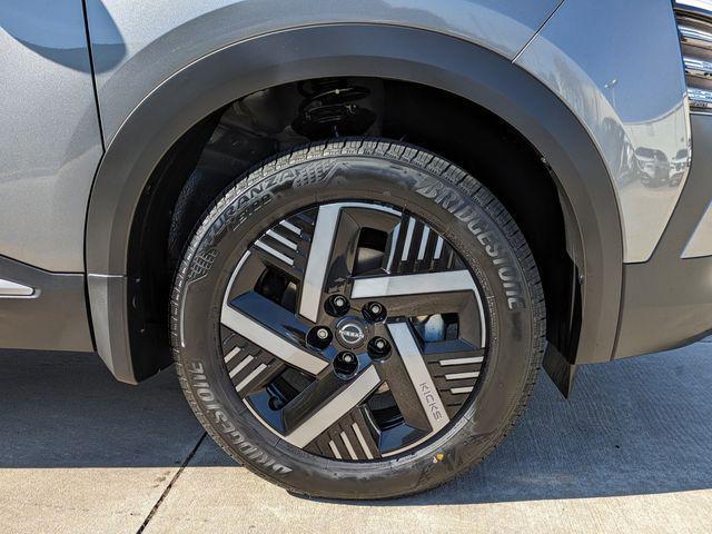 new 2026 Nissan Kicks car, priced at $25,249