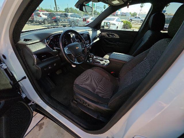 used 2023 Chevrolet Traverse car, priced at $26,017