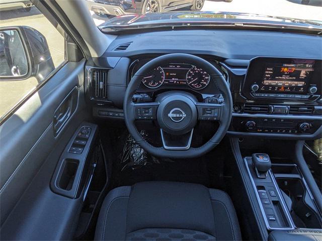 new 2025 Nissan Pathfinder car, priced at $33,931