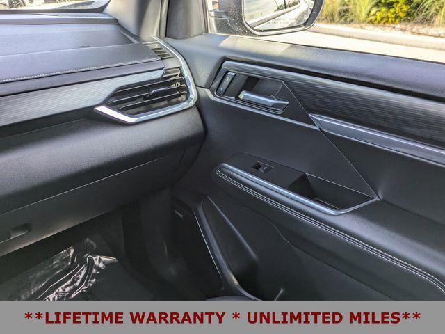 used 2024 GMC Acadia car, priced at $31,995