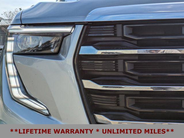 used 2024 GMC Acadia car, priced at $31,995