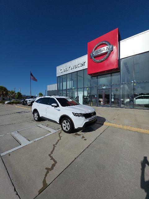 used 2023 Kia Sorento car, priced at $20,951