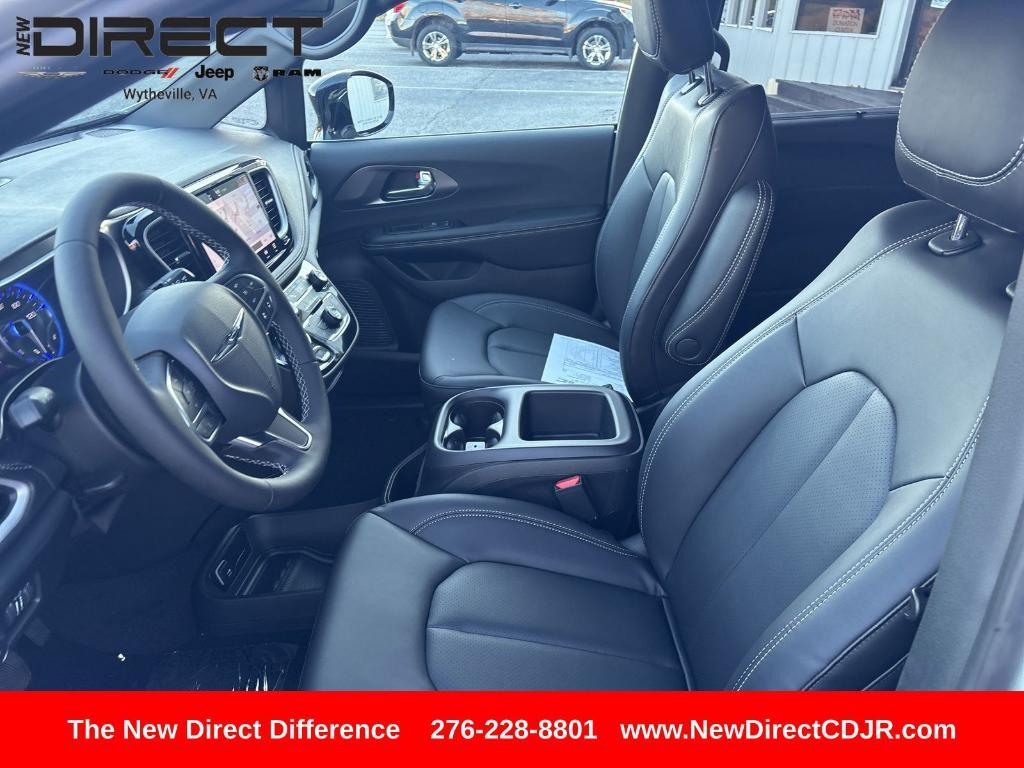 new 2026 Chrysler Pacifica car, priced at $43,397
