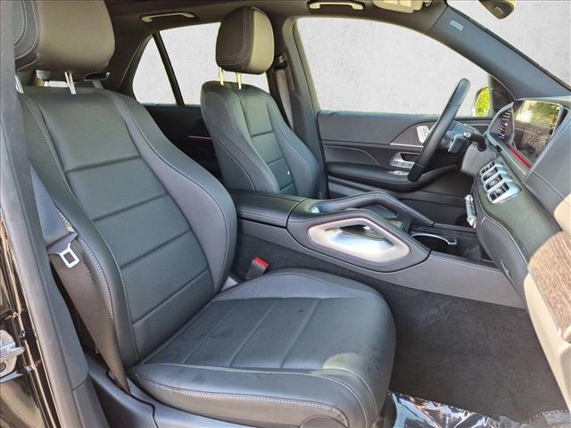 Mercedes-Benz GLE view 24