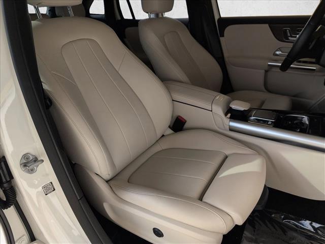 used 2023 Mercedes-Benz GLA 250 car, priced at $31,782