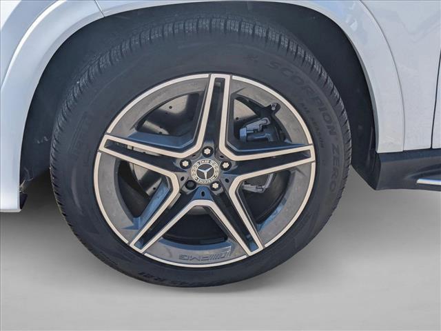 new 2025 Mercedes-Benz GLS 450 car, priced at $102,320