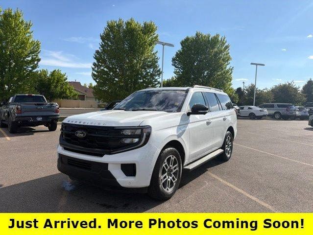 used 2025 Ford Expedition car, priced at $60,112