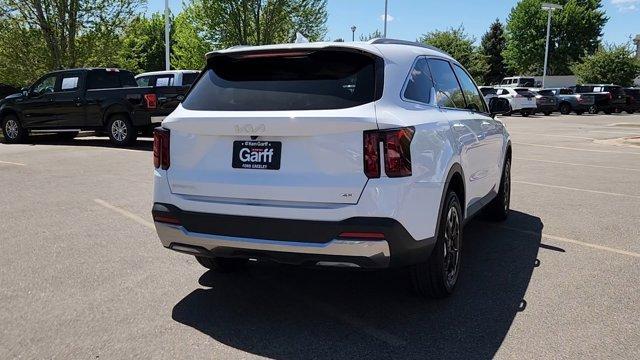 used 2024 Kia Sorento car, priced at $28,155