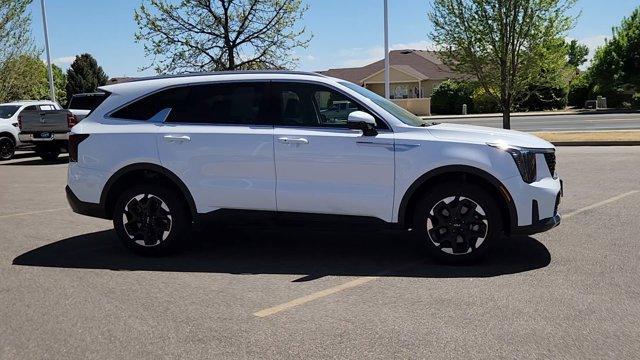 used 2024 Kia Sorento car, priced at $28,155