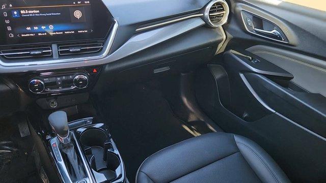 used 2025 Chevrolet Trax car, priced at $26,026