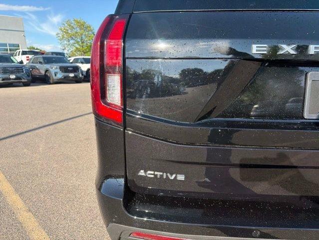 used 2025 Ford Expedition car, priced at $58,274