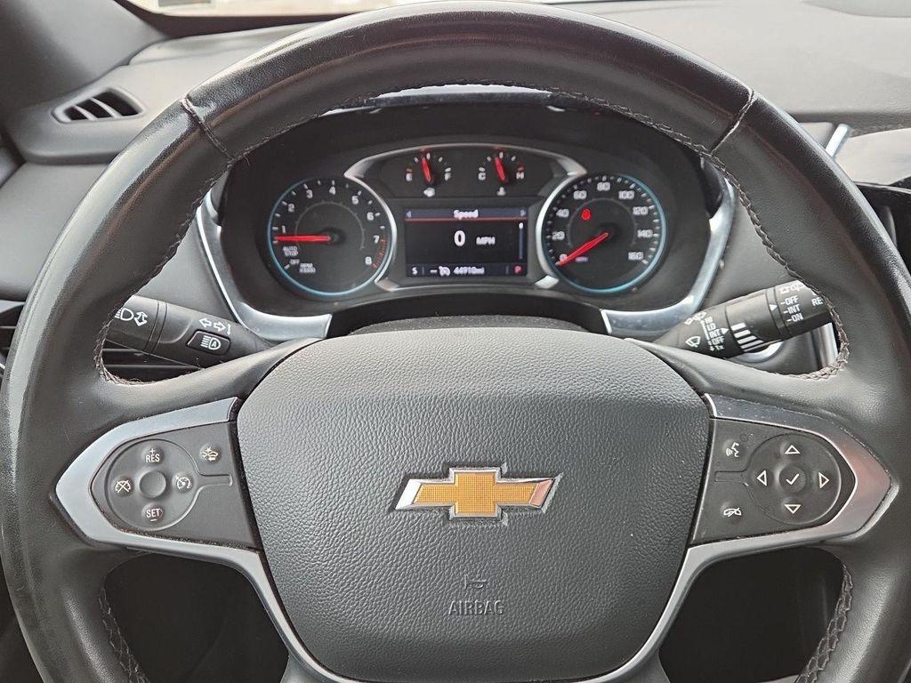 used 2023 Chevrolet Traverse car, priced at $28,900
