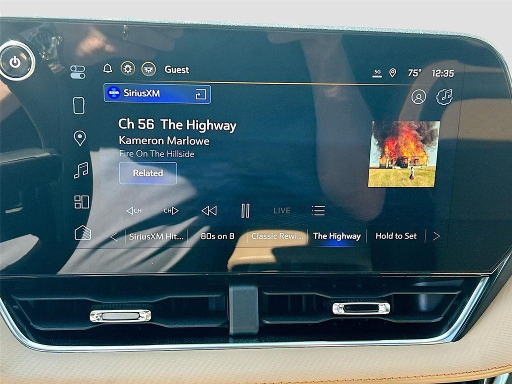 new 2026 Chevrolet Equinox car, priced at $39,594