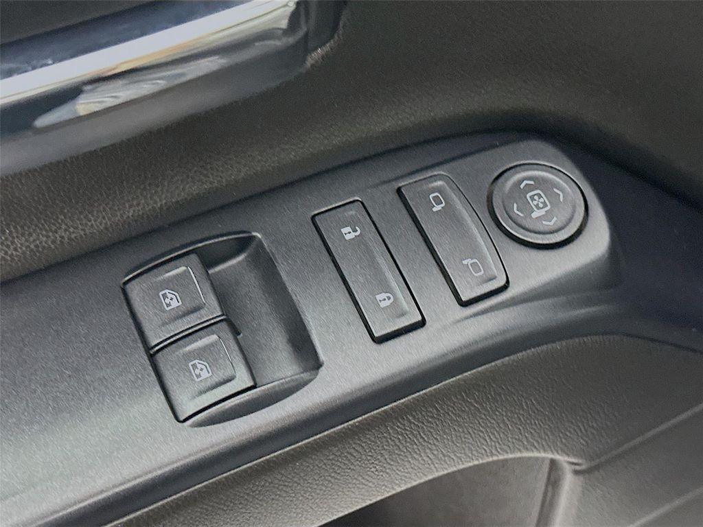 used 2017 Chevrolet Silverado 1500 car, priced at $13,900