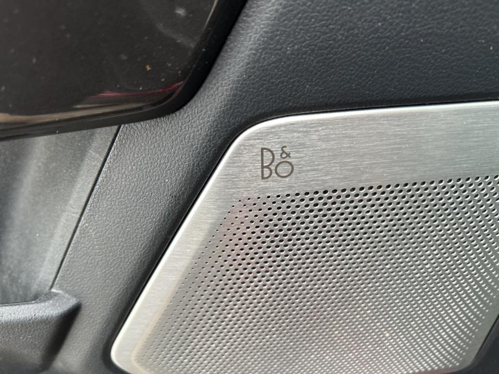 used 2022 Ford F-150 car, priced at $35,400